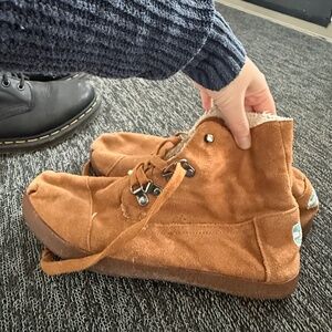 Toms boots